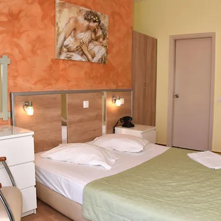 Socrates Hotel
