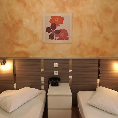 Hotel Socrates 3*